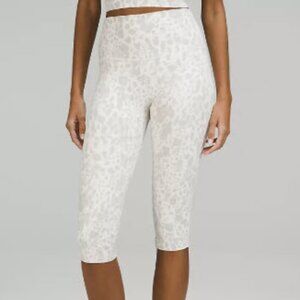 Lululemon Align High Rise 17" Crop Leggings - White Camo Size 6